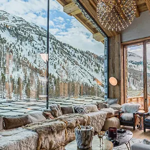 Chalet Orca, Val D'isère - 14 Pers - 420m2
