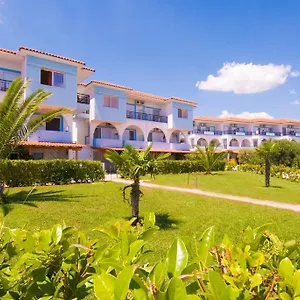Sonia Village Aparthotel Gerakini